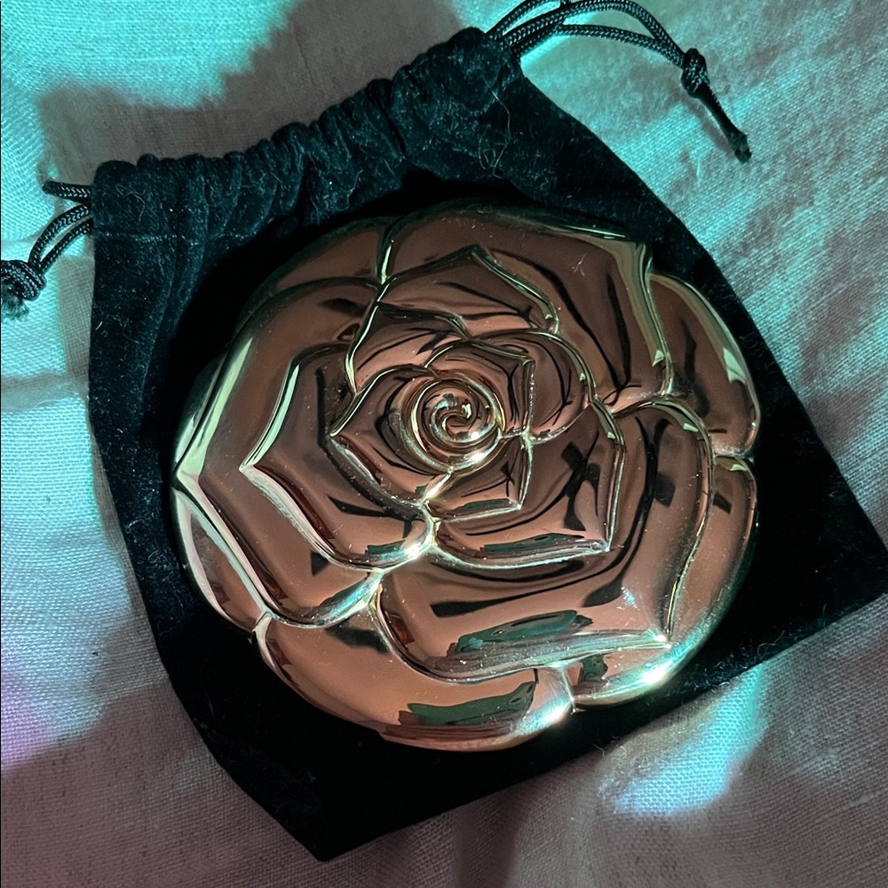 🌈 3/$10 Gold Rose Compact Mirror